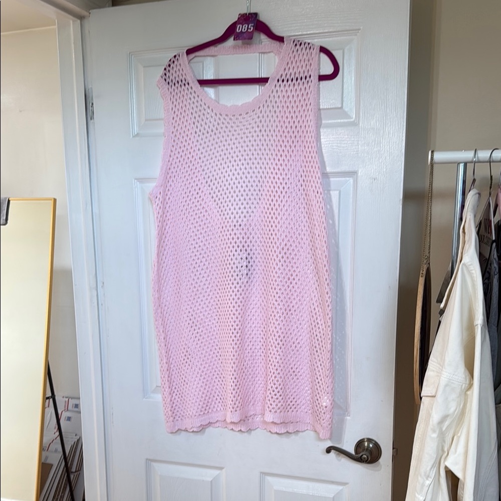 85 Pink Sleeveless Knit Top